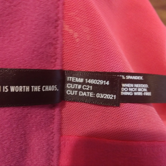 nwt torrid curve wire free lightly lined pink fuschia bra 46D - Picture 7 of 7